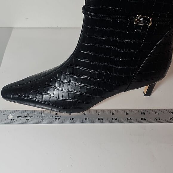 NEW Ann TAYLOR $248 Black Croc Embossed Leather Chain Ankle Boot Size** 11 - Picture 7 of 7